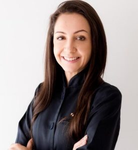 DRA CARINA1
